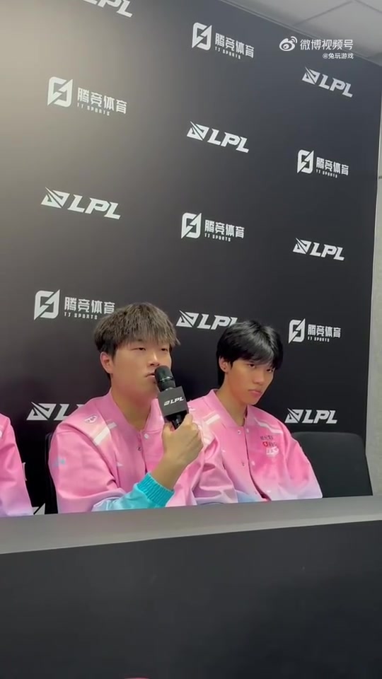 j9九游真人游戏第一品牌登录入口Bin：禁止换线挺好的 我就觉得没有人喜欢看有换线的比赛