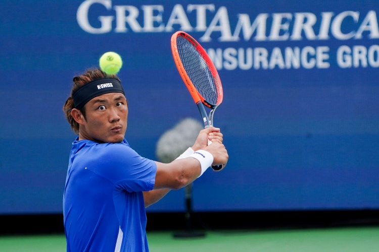 j9九游会官方登录张之臻退出迈阿密大师赛，此前刚刚止步印第安维尔斯大师赛首轮