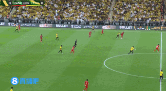 ag九游会亚洲真人第一品牌这配合流畅！吉达联合连续传导，本泽马胸部撞射破门